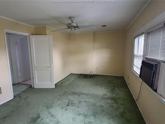 5th image of 207 Lovell Dr