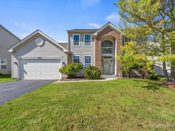 6843 Highgate Rd, Carpentersville, IL 60110