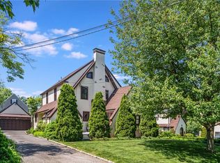 30 Downer Ave, Scarsdale, NY 10583