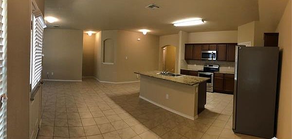 1st image of 2760 Tanner St