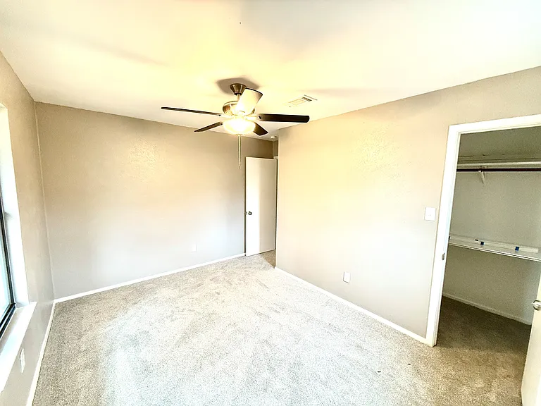 12 Timberline Dr — Photo 6