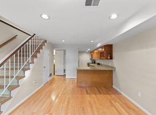 2510 M St NW #2510, Washington, DC 20037