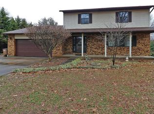 1274 Kingsway Dr, Cape Girardeau, MO 63701