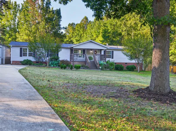2725 Quakenbush Rd, Snow Camp, NC 27349