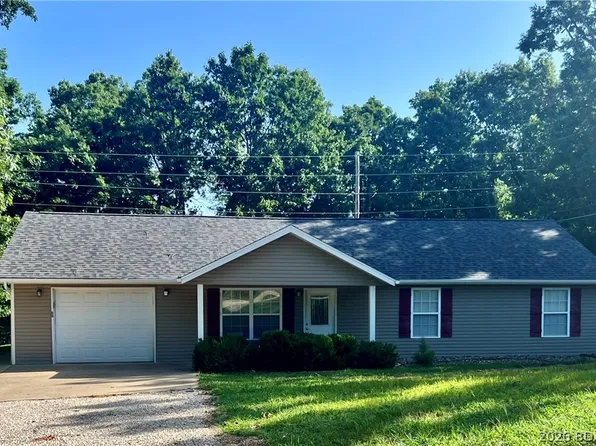 27 Manchester Ln, Camdenton, MO 65020