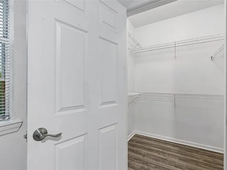 5211 Bay Club Cir — Photo 7
