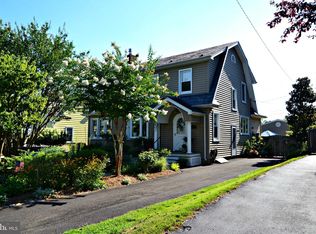 810 Warwick Rd, Baltimore, MD 21229