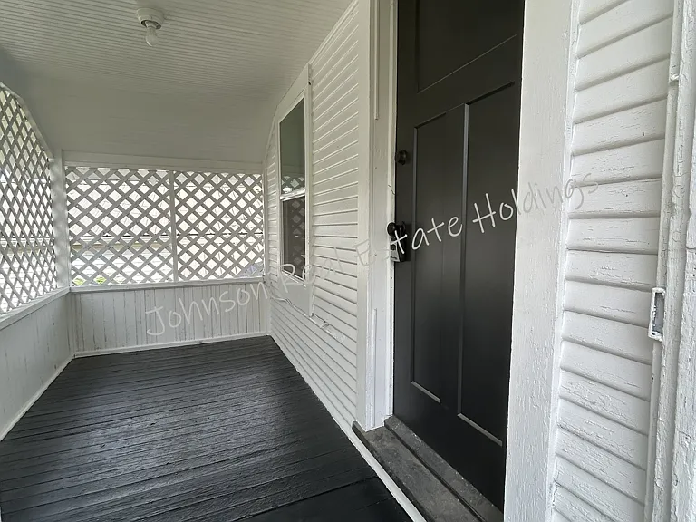 212 1/2 S Wyandotte Ave #212-1/2 — Photo 1
