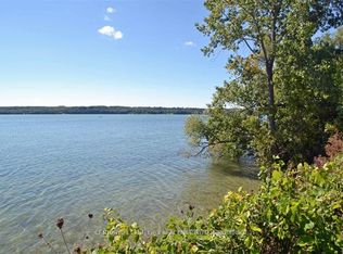 28 Loyalist Pkwy, Greater Napanee, ON K0H1G0
