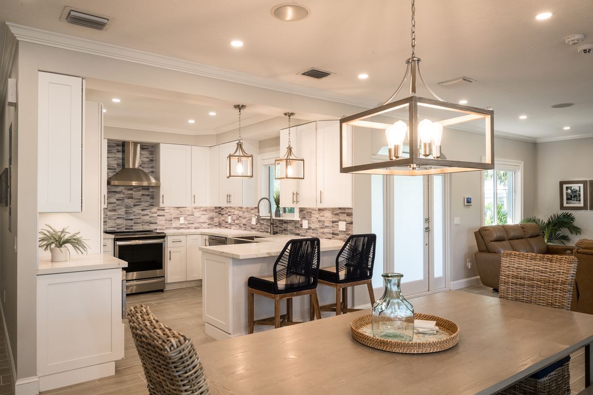 next background image