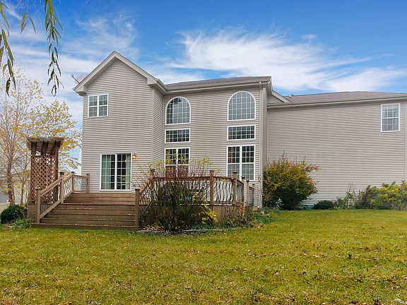 2nd image of 5777 Red Oak Dr