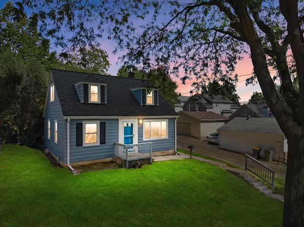 9020 W Vincent PLACE, West Allis, WI 53214