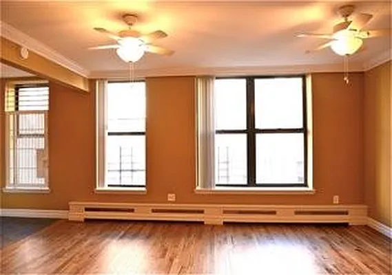 Sold by Maz Group NY | media 2