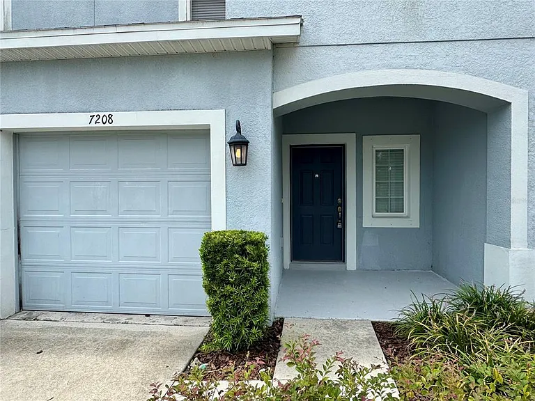 7208 Grand Elm Dr — Photo 2
