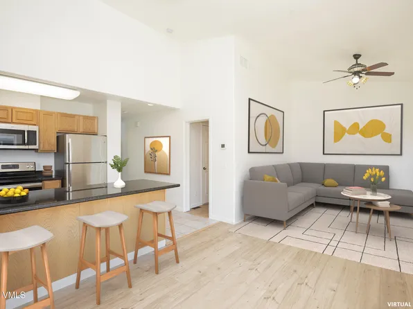 140 Park St #A, Gypsum, CO 81637