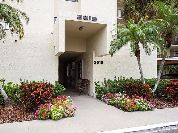 2nd image of 2618 COVE CAY DRIVE #109