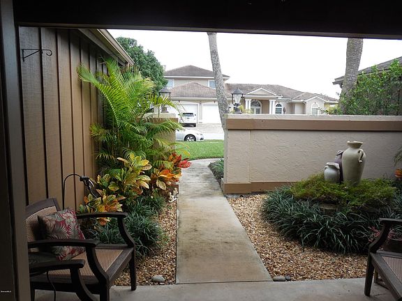 3rd image of 2225 Sykes Creek Dr