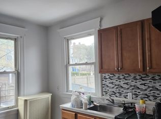 640 S 6th Ave FLOOR 2, Mount Vernon, NY 10550