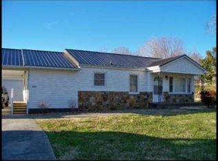 200 Kelsay Dr, Kingston, TN 37763