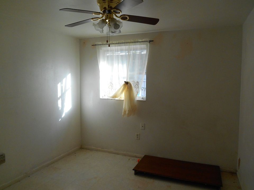 1st image of 7213 5th St N