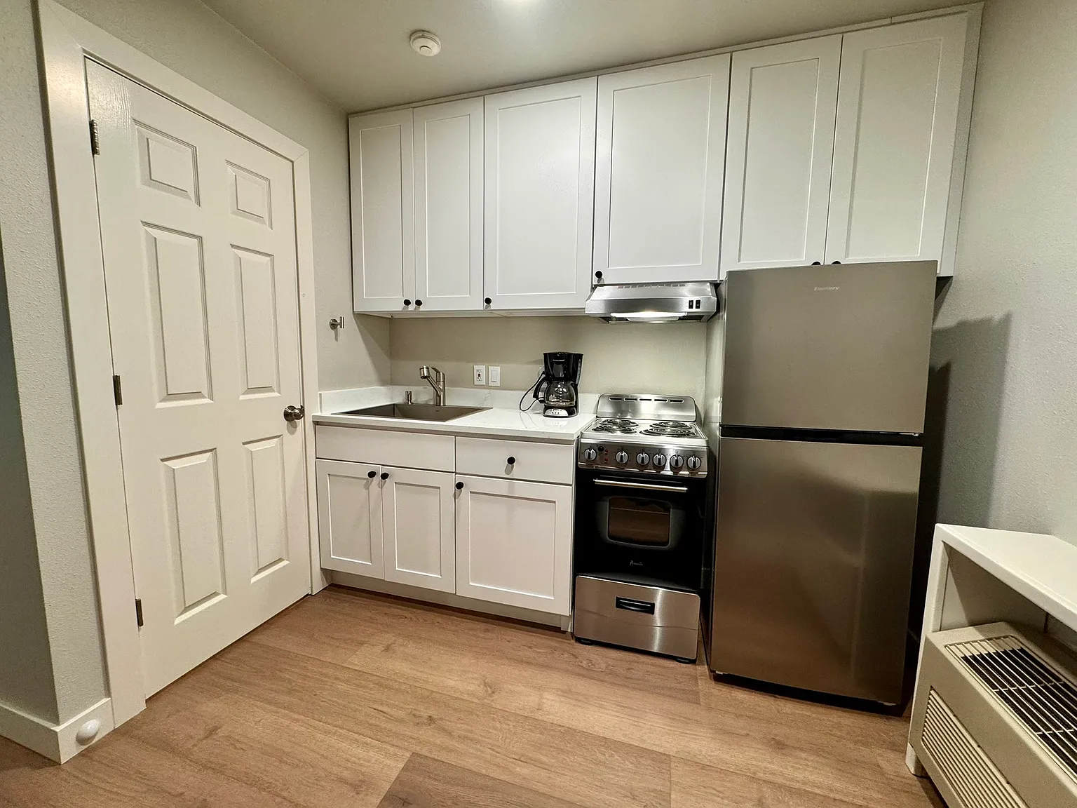 Studio, $1,650 — Photo 4
