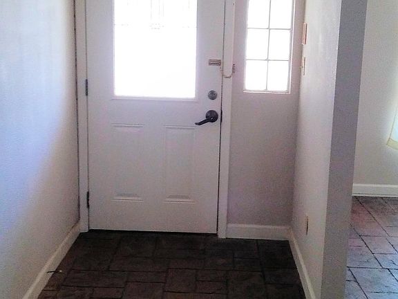 2nd image of 10444 Bon Aire Dr
