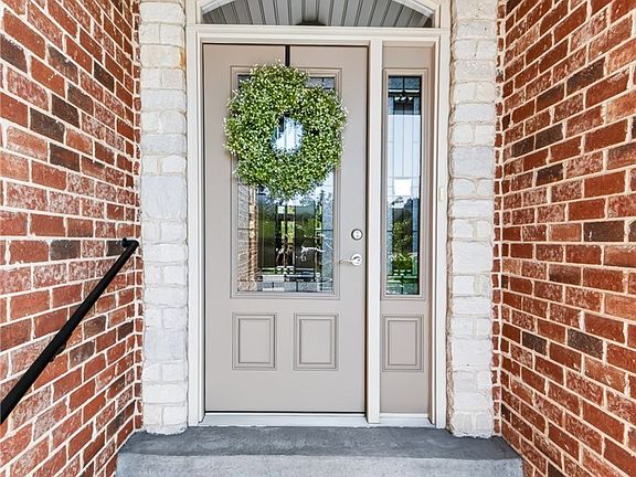 3rd image of 1237 Serenity Springs Drive