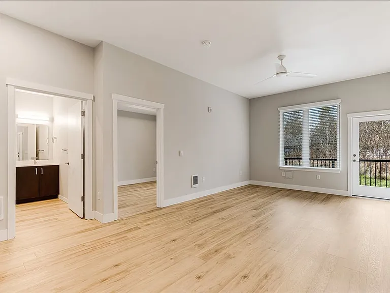 Brookside Apartments — Photo 21