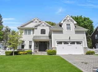 109 Lake Rd, Demarest, NJ 07627