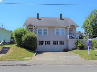 883 S 4th St, Coos Bay, OR 97420