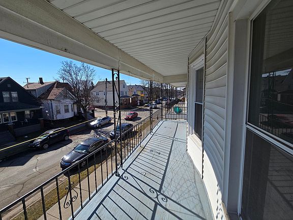 5th image of 3307 Evaline St