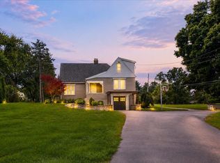 214 W Joliet Rd, Valparaiso, IN 46385