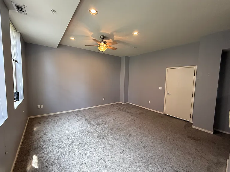 1211 Light St #309 — Photo 3