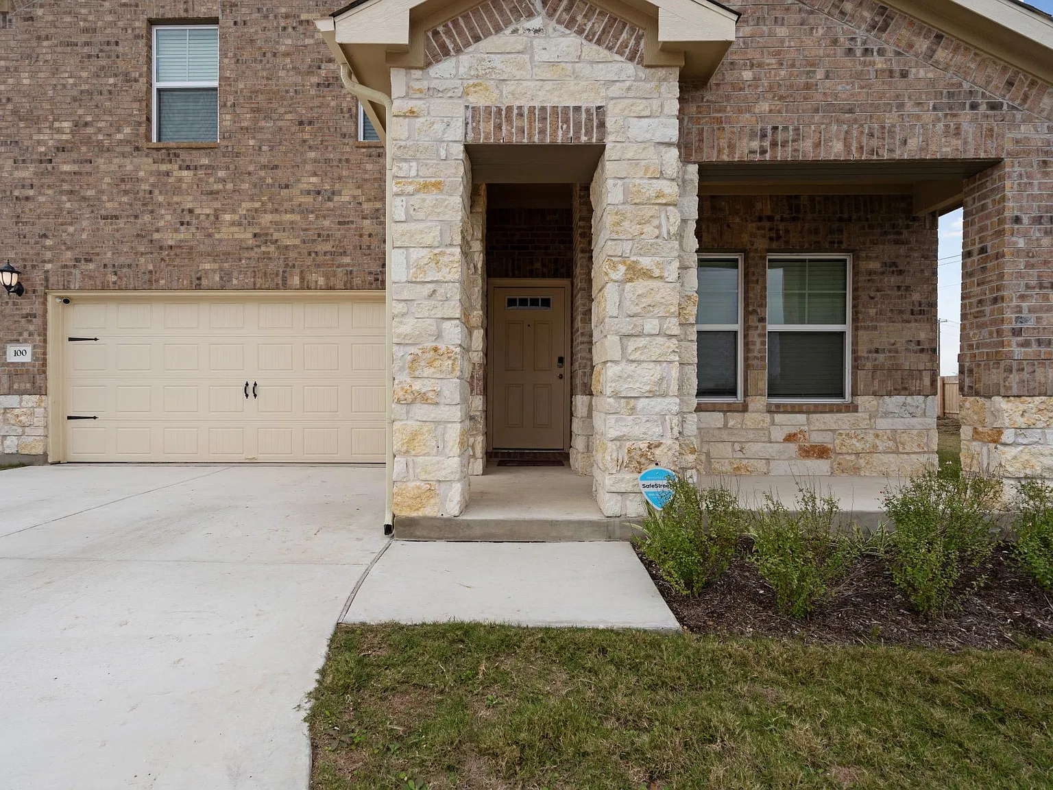100 Babblebrook Way — Photo 3