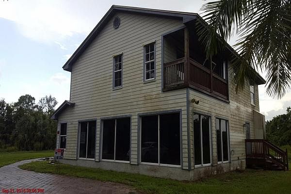 Home For Sale In Palm City Farms