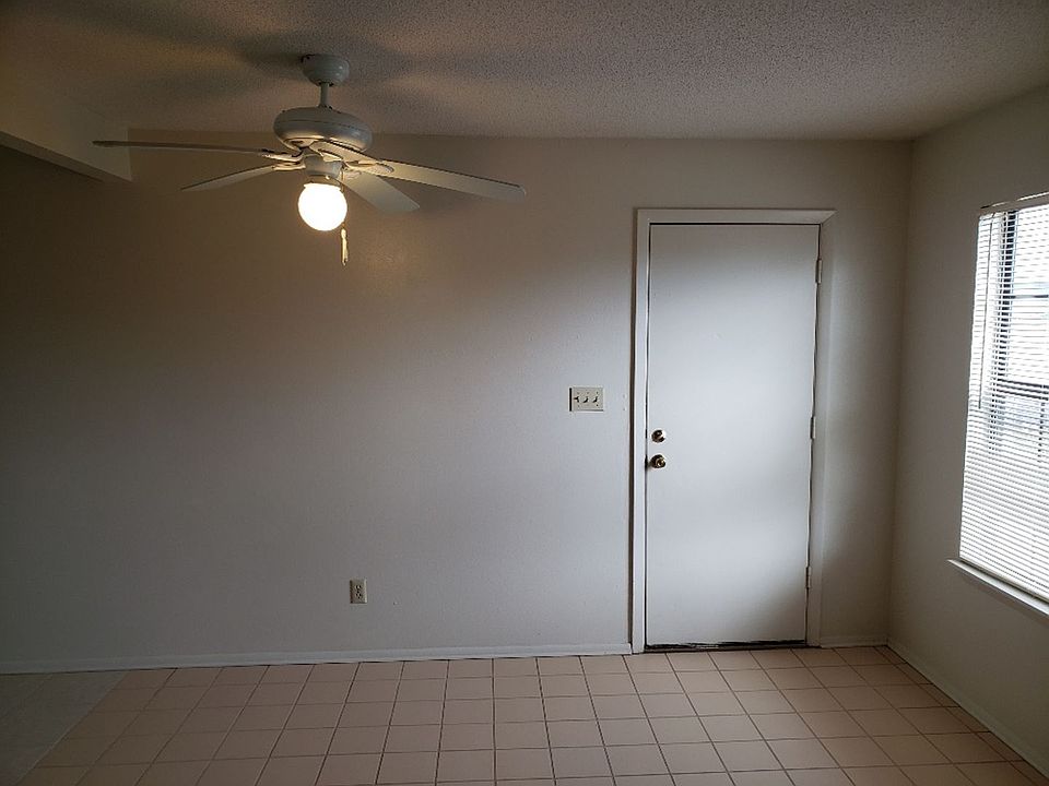 1st image of 3 Lake Ave