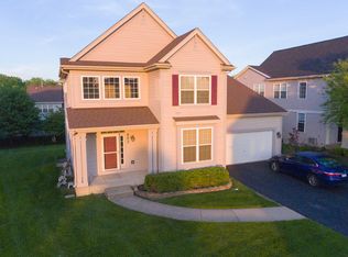 893 Clover Ridge Ln, Itasca, IL 60143