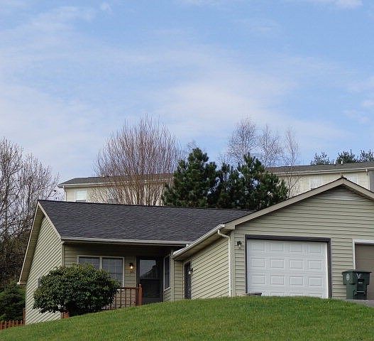 1st image of 321 Edmond Dr