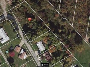 118 Blackhawk Rd, Beaver Falls, PA 15010