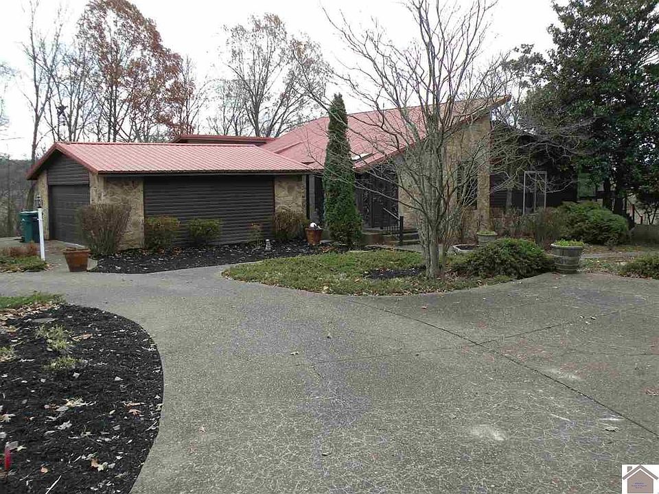 1st image of 500 Dogwood Ln