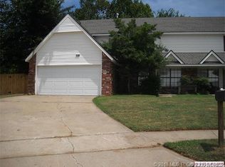 7101 S Date Pl, Broken Arrow, OK 74011