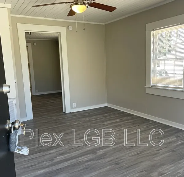 1 Union Ct — Photo 6