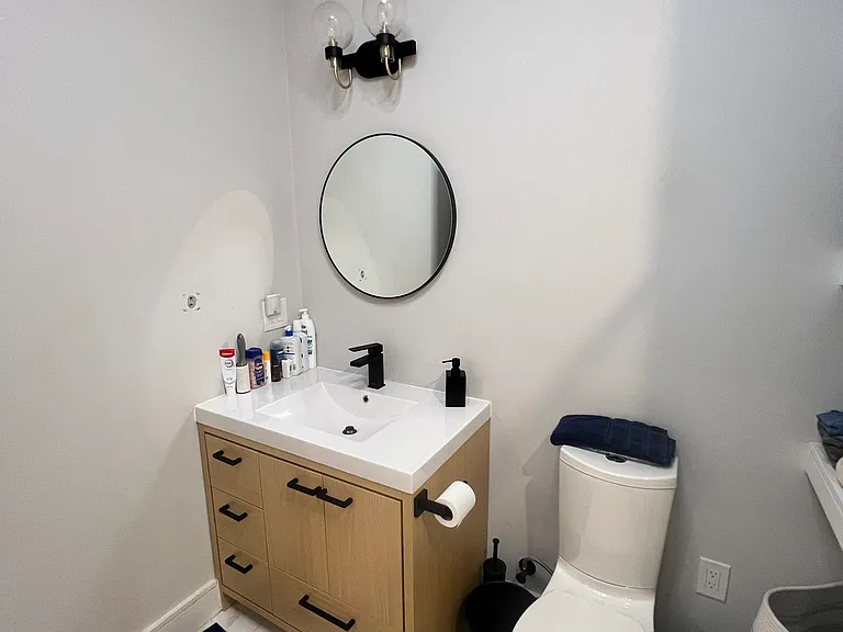 37 Horace St #102 — Photo 19