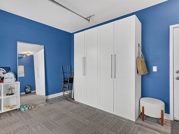 3rd image of 2124 Alcott Way