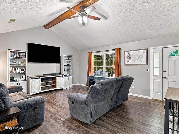 4th image of 115 Janets Dr