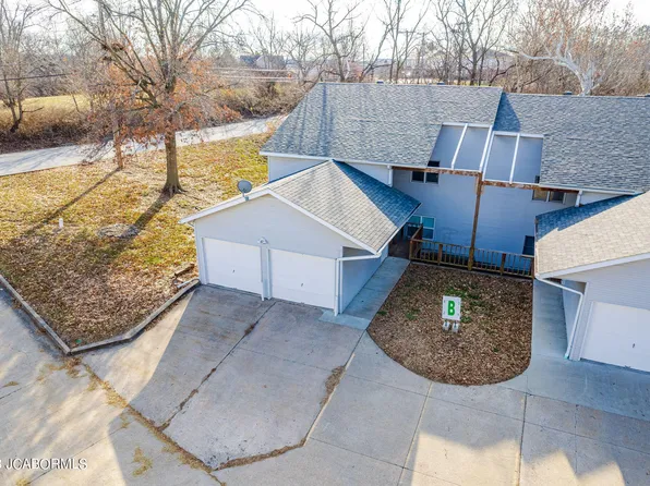 2120 Saint Marys Blvd APT B4, Jefferson City, MO 65109