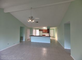 2523 Colonial Ridge Dr, Friendswood, TX 77546