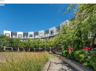 12600 SW Crescent St UNIT 213, Beaverton, OR 97005