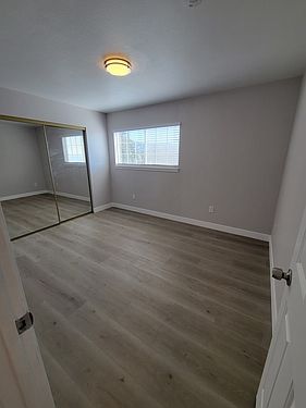 5th image of 5400 Highland Ave APT 5