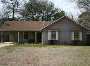 8800 Nathan Dr, Shreveport, LA 71108